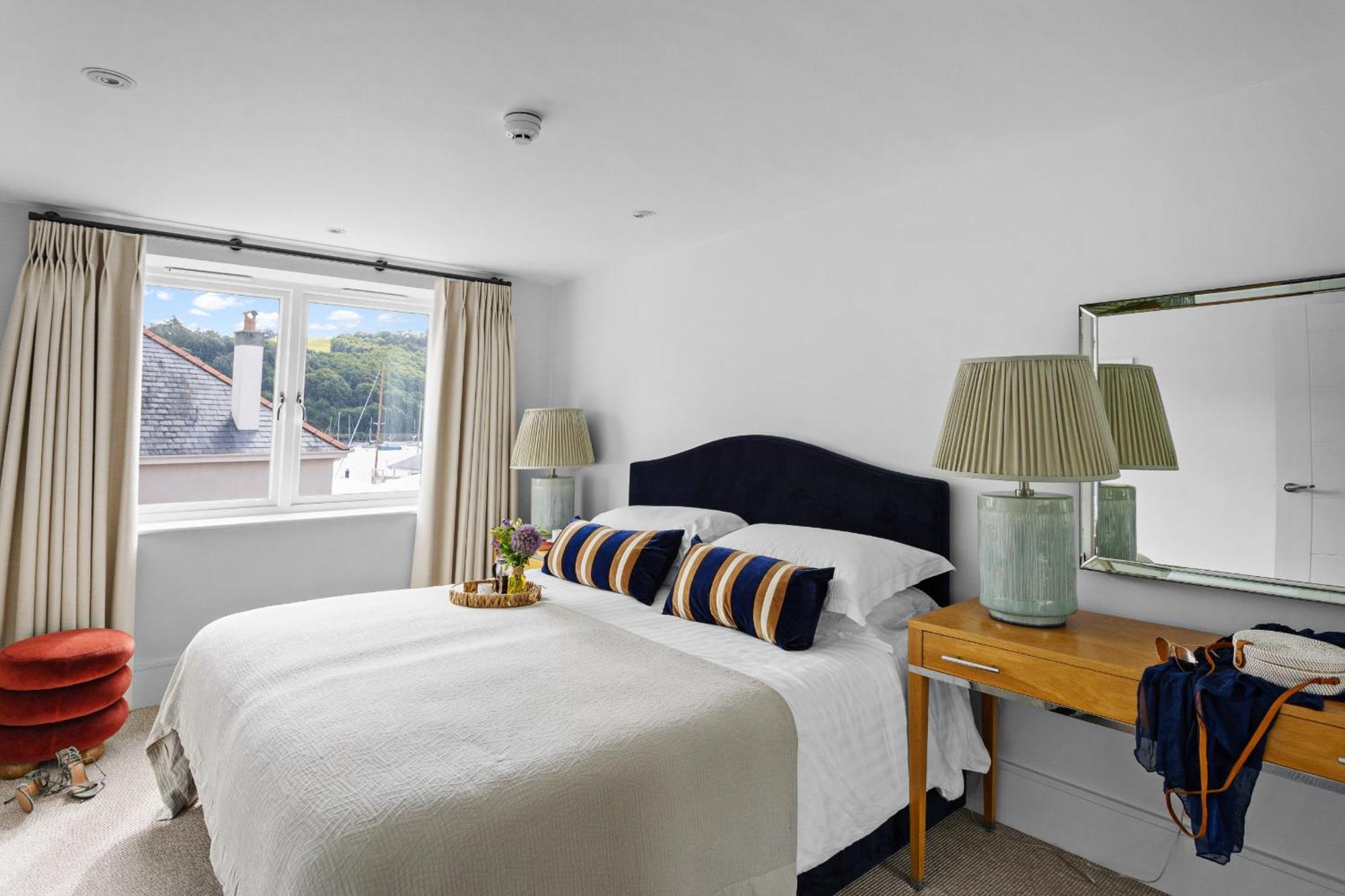 Dart Marina - Luxury Apartment On Marina Dartmouth Extérieur photo